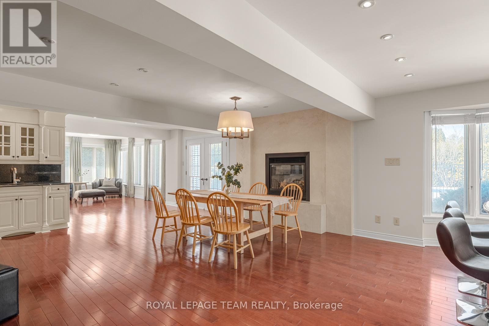48 Cedarhill Drive