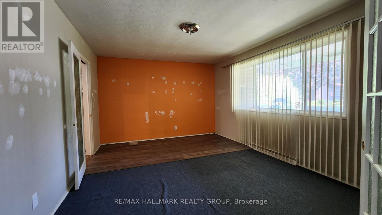 447 Roger Road