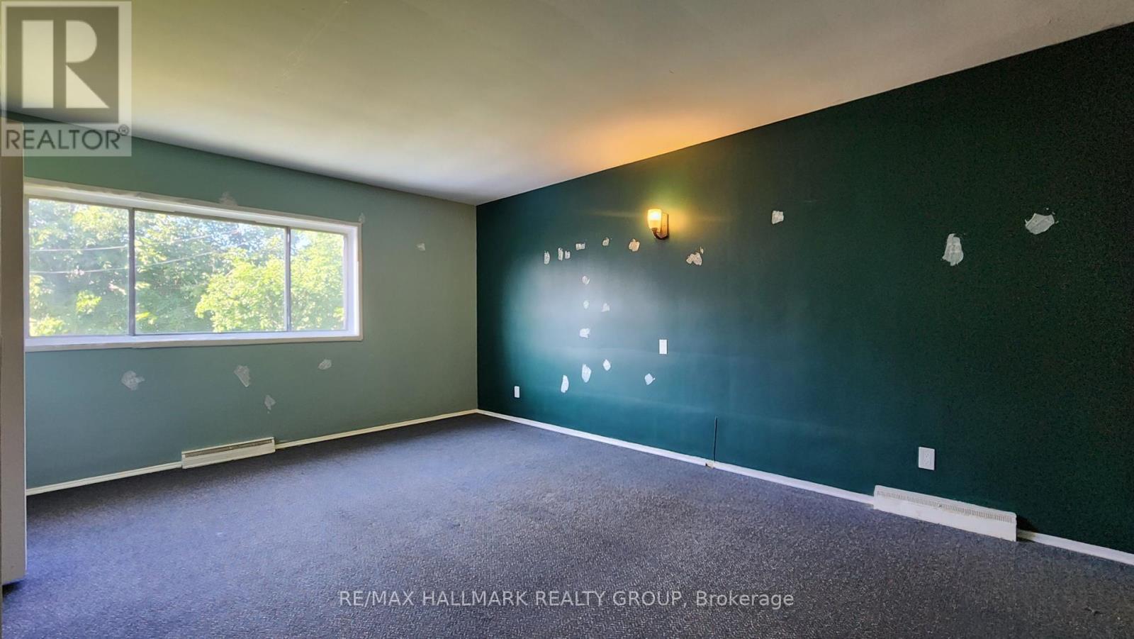 447 Roger Road