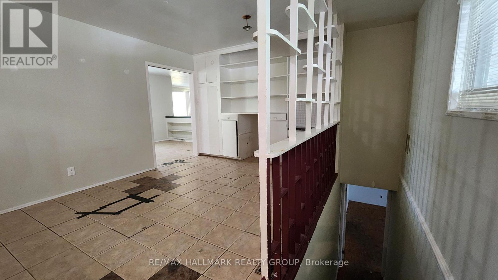 447 Roger Road