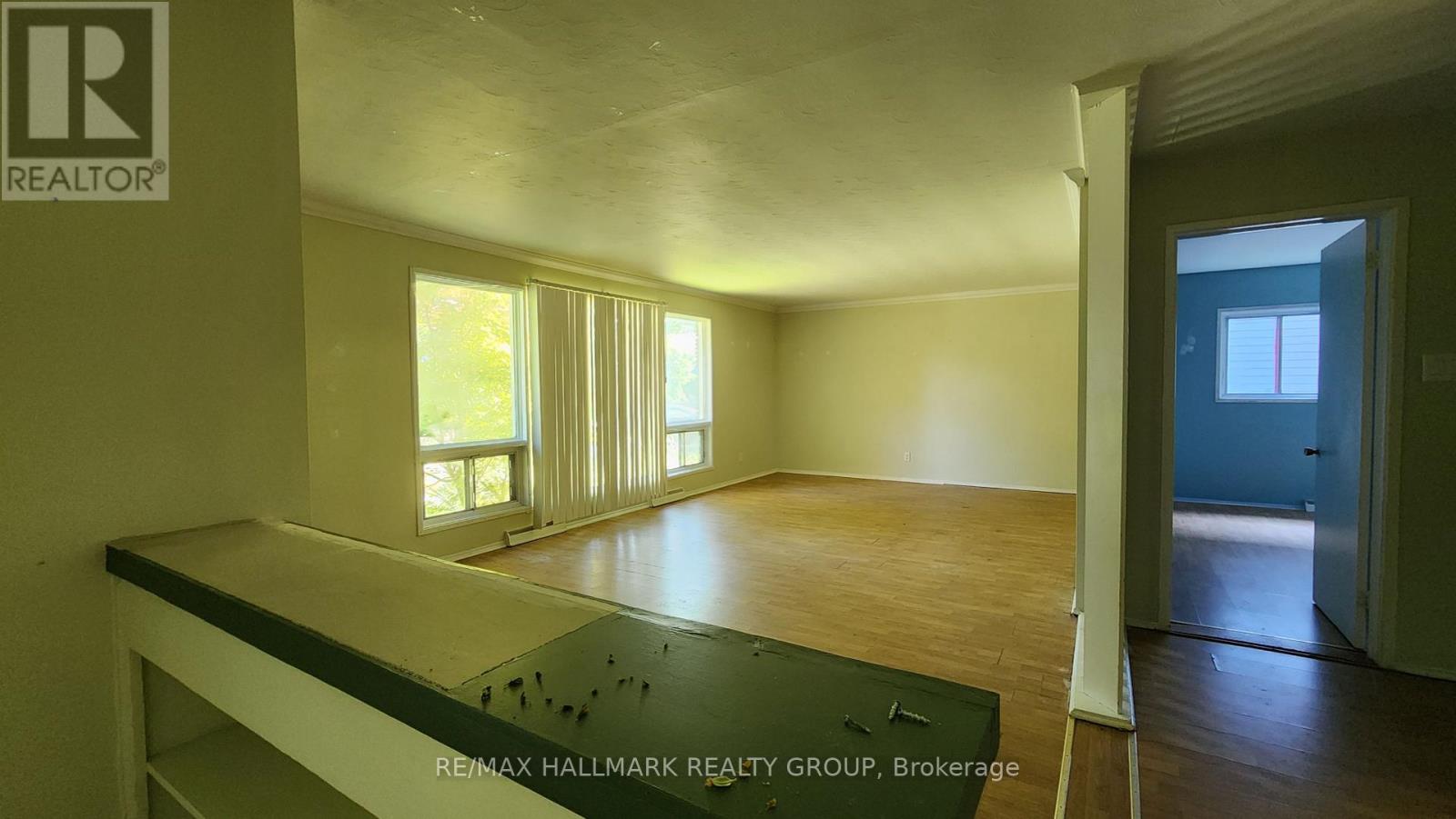 447 Roger Road