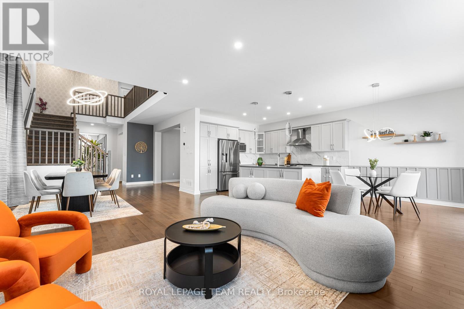 861 Atrium Ridge