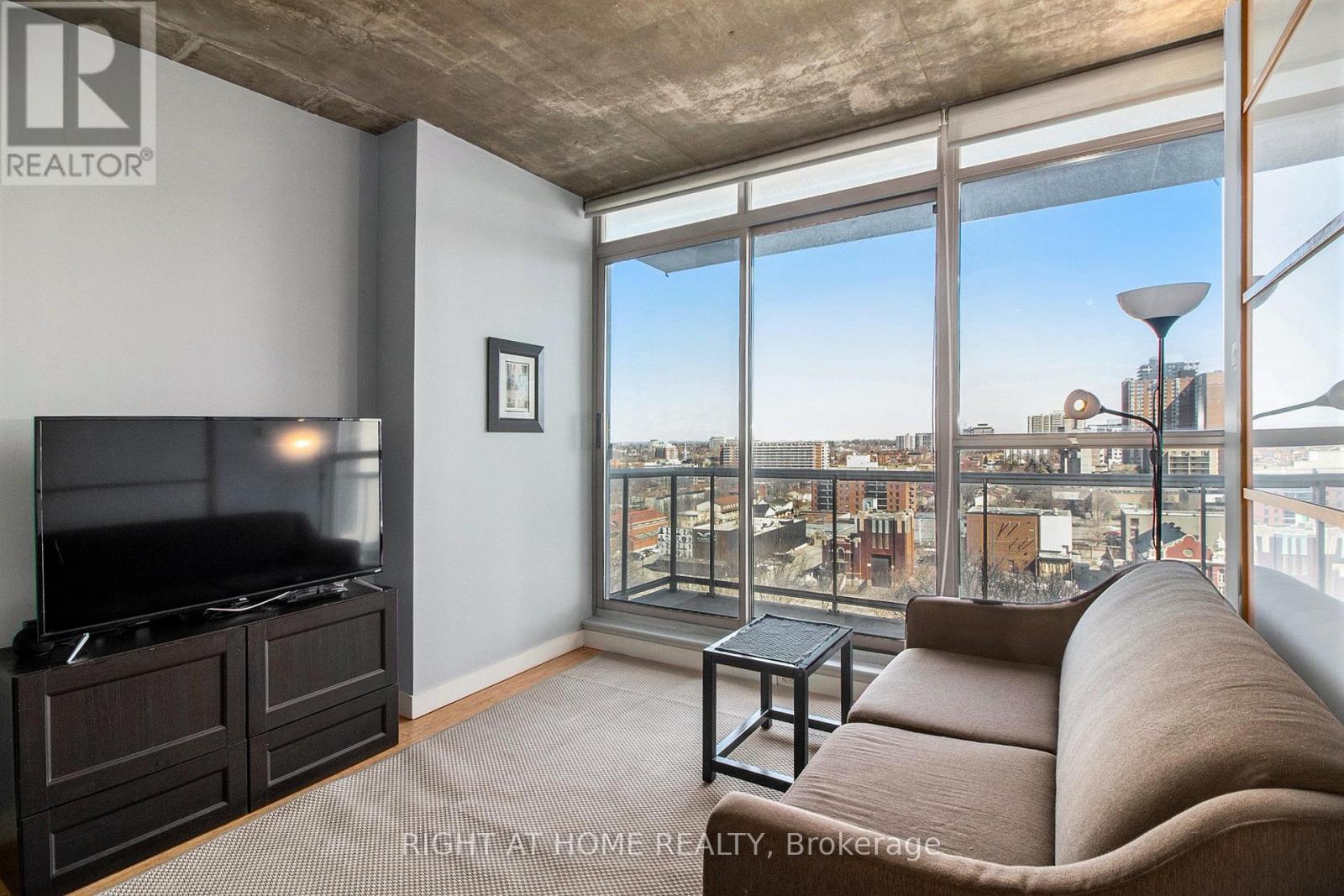 1102 - 179 George Street N