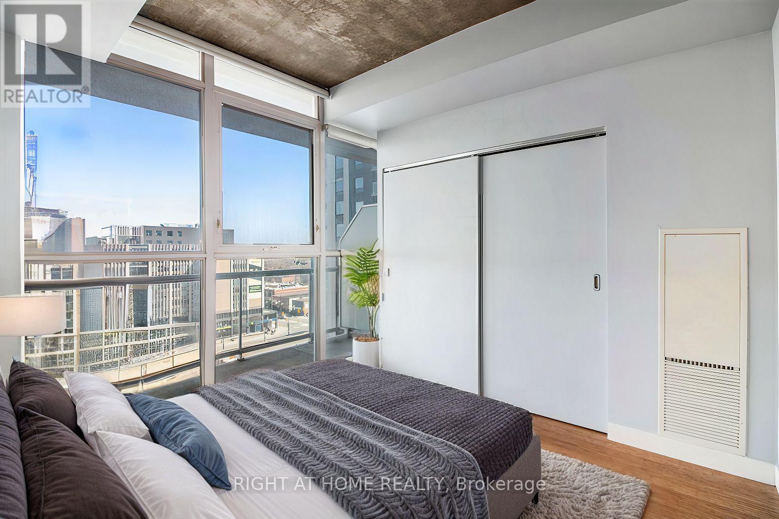 1102 - 179 George Street N