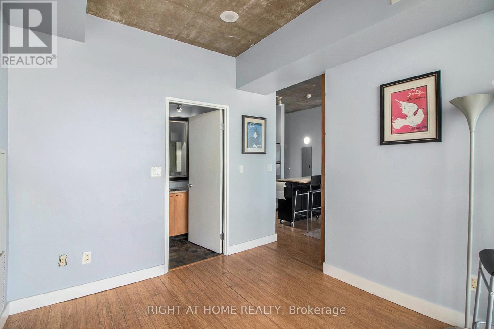 1102 - 179 George Street N