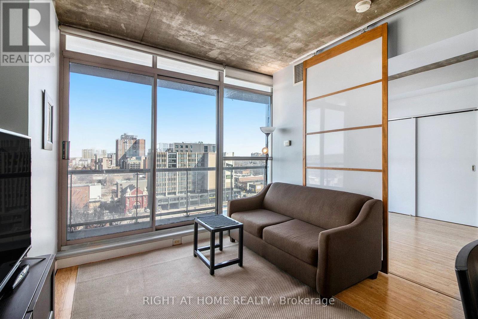 1102 - 179 George Street N