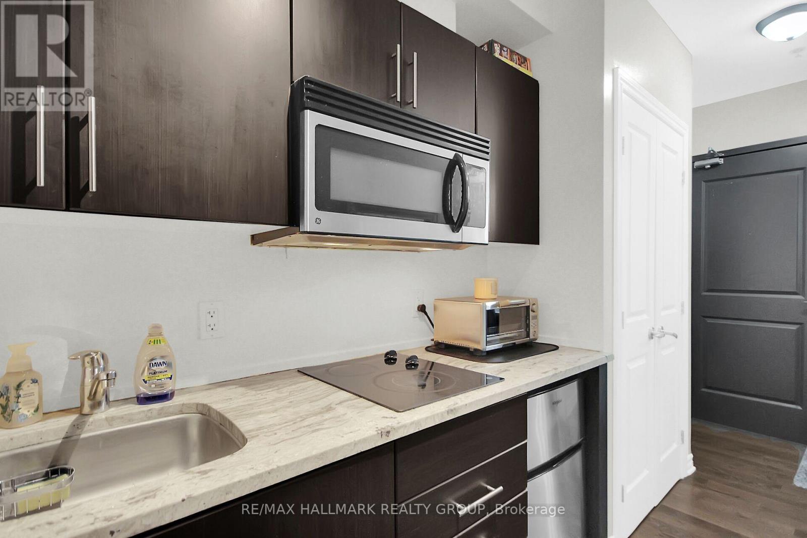 205 - 429 Kent Street