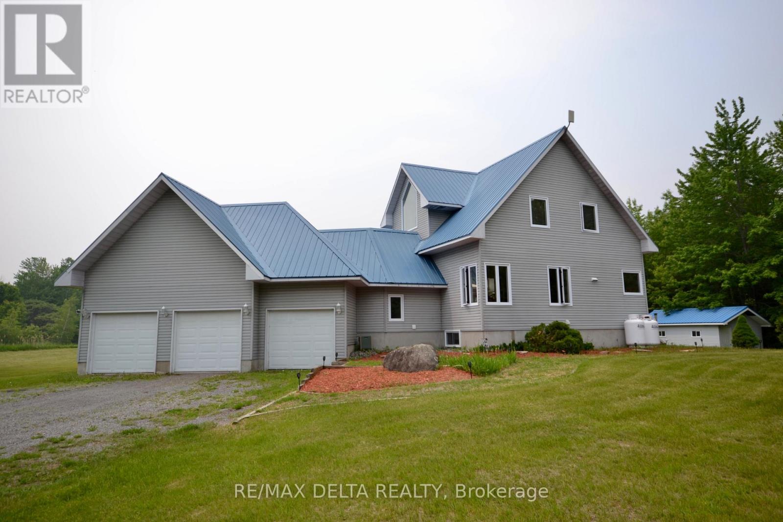 3888 Schnupp Road