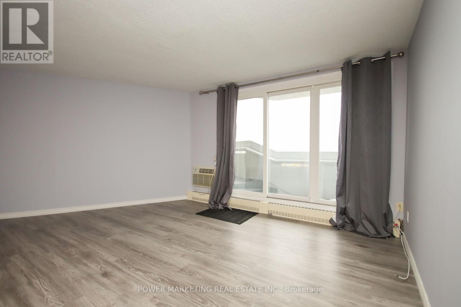1604 - 1081 Ambleside Drive