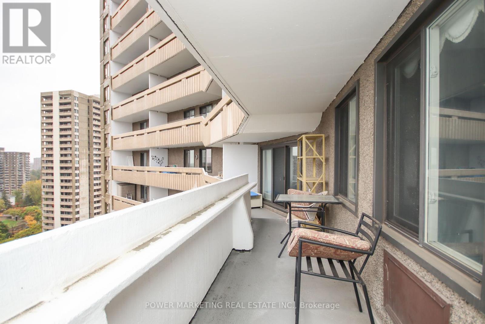 1604 - 1081 Ambleside Drive