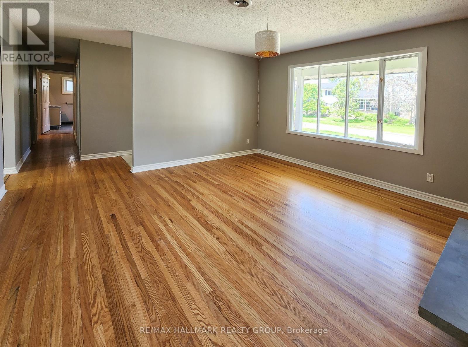 14 Roberta Crescent