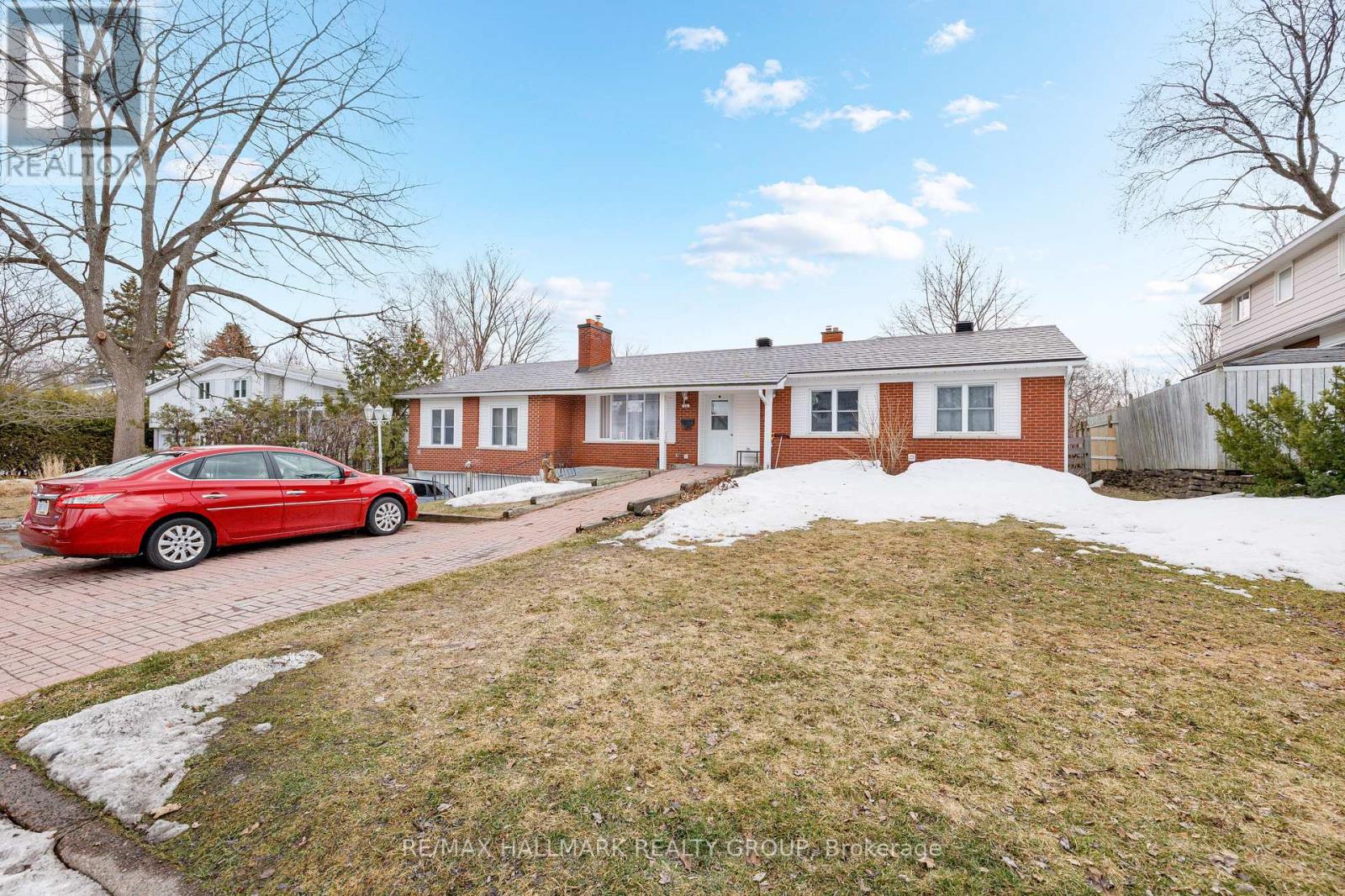 14 Roberta Crescent