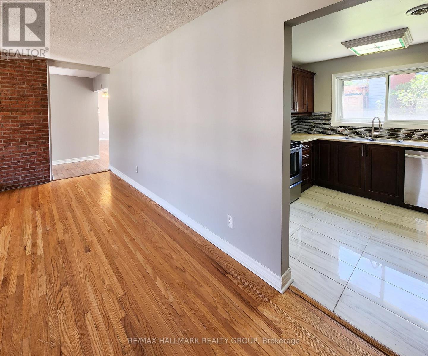 14 Roberta Crescent