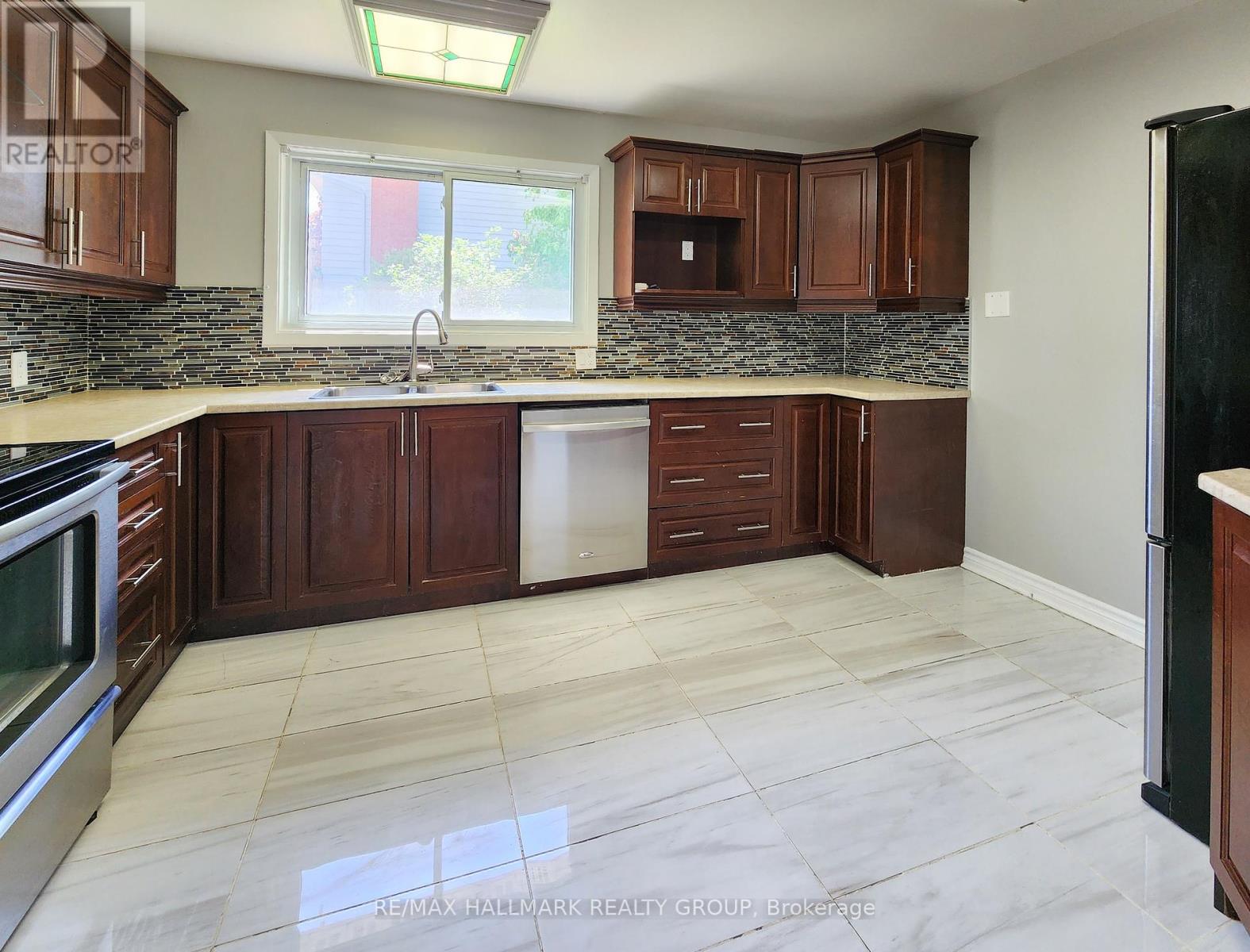 14 Roberta Crescent