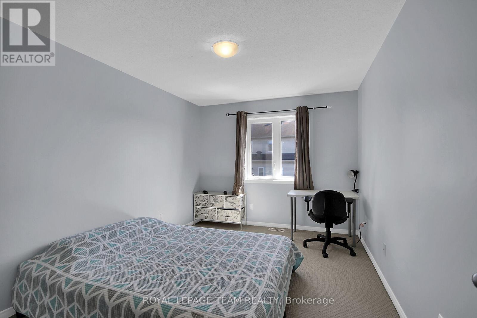 214 Cityview Crescent