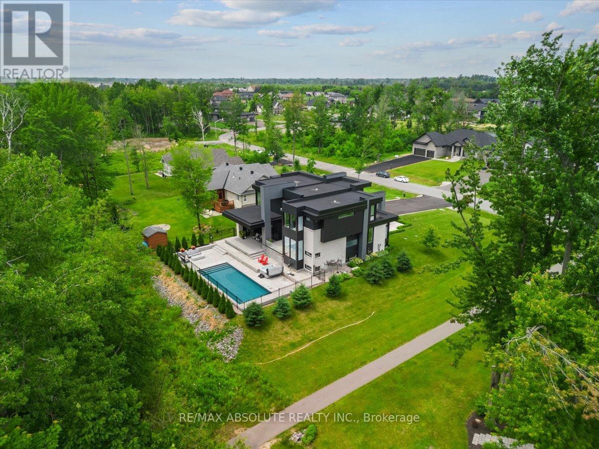 553 Shoreway Drive