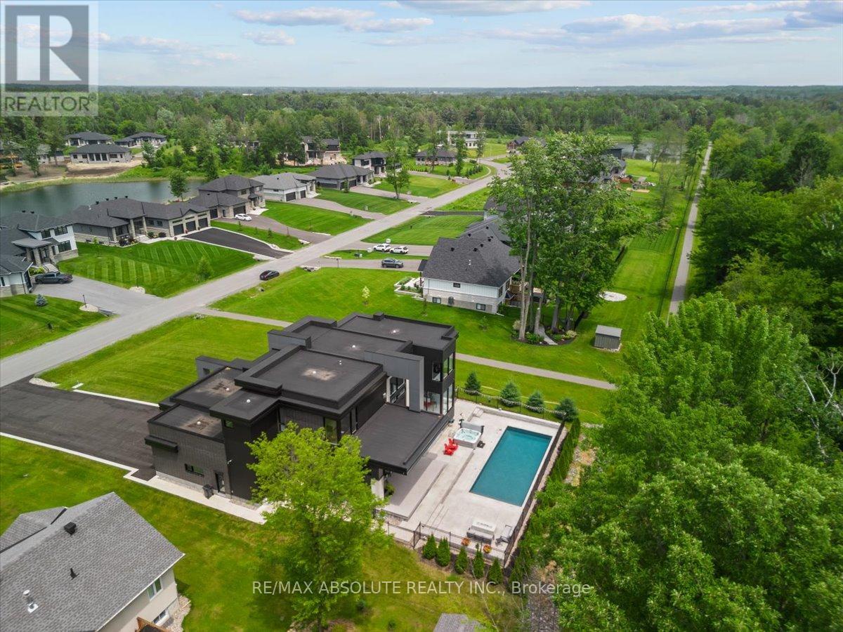 553 Shoreway Drive