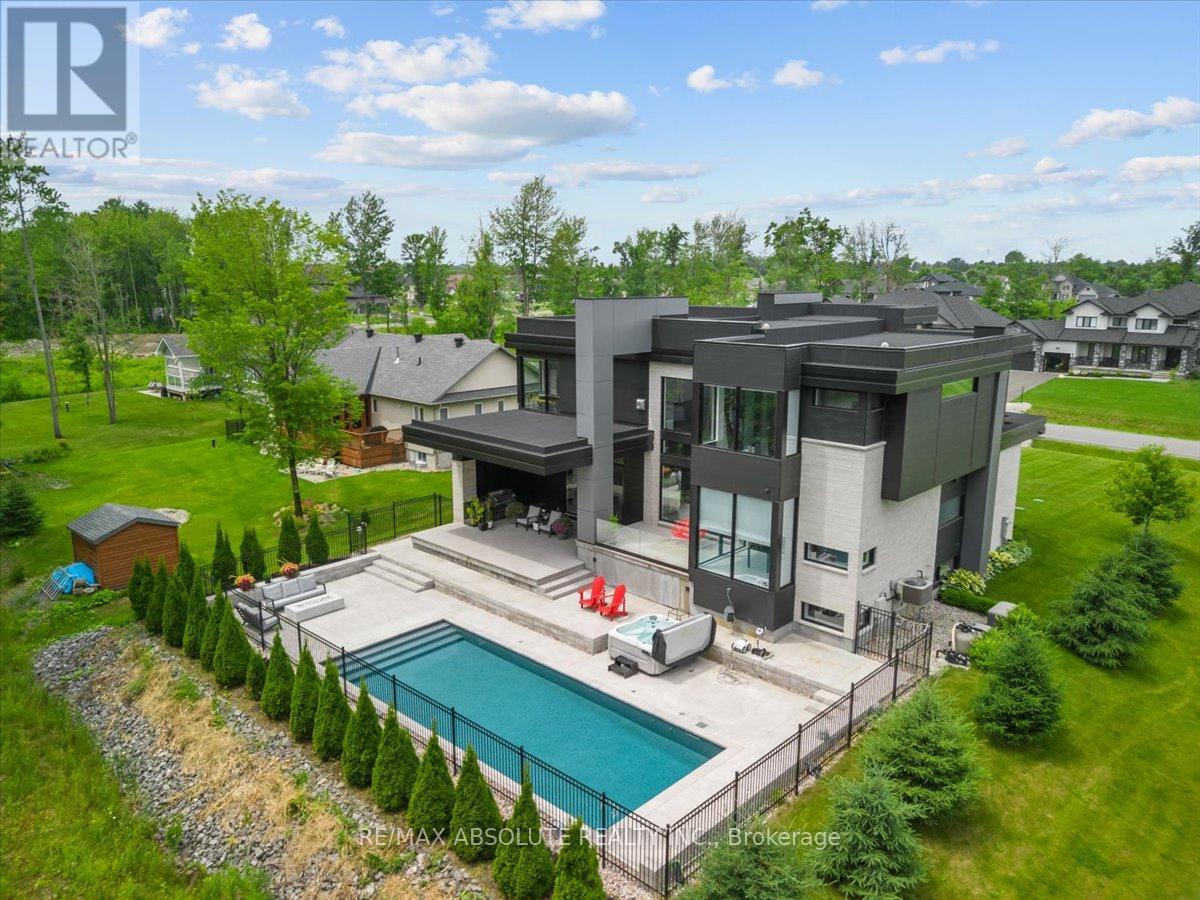 553 Shoreway Drive