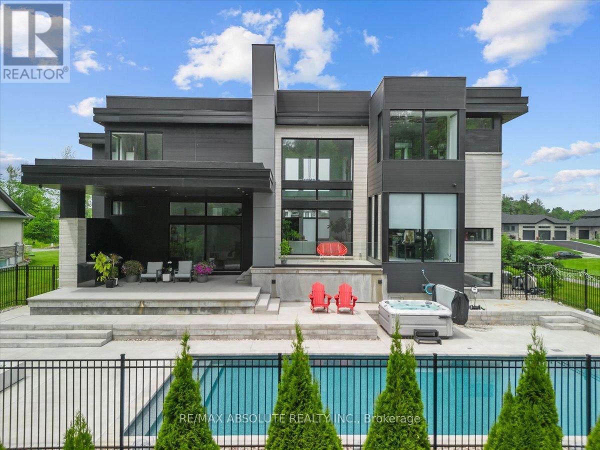 553 Shoreway Drive