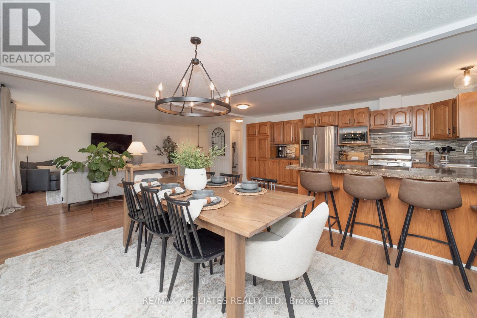 7055 Shadow Ridge Drive
