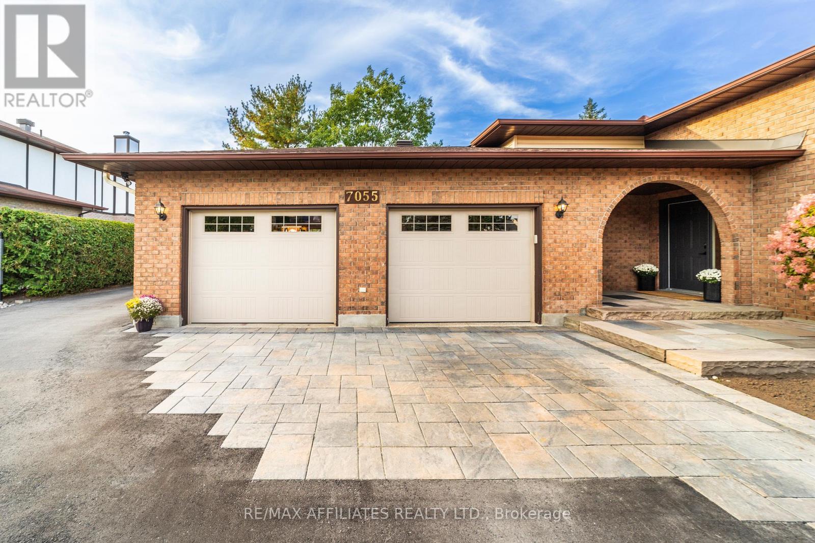 7055 Shadow Ridge Drive