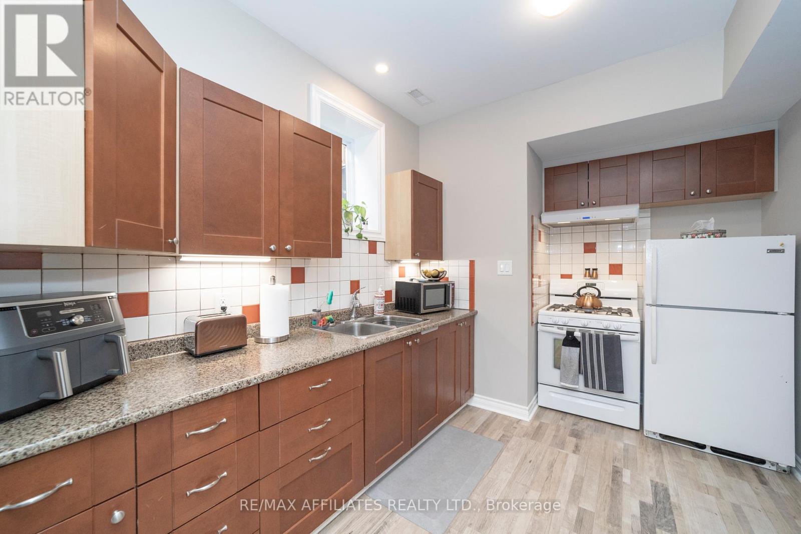 7055 Shadow Ridge Drive