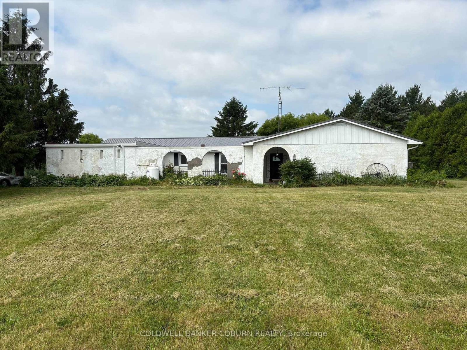 1696 Merwin Lane
