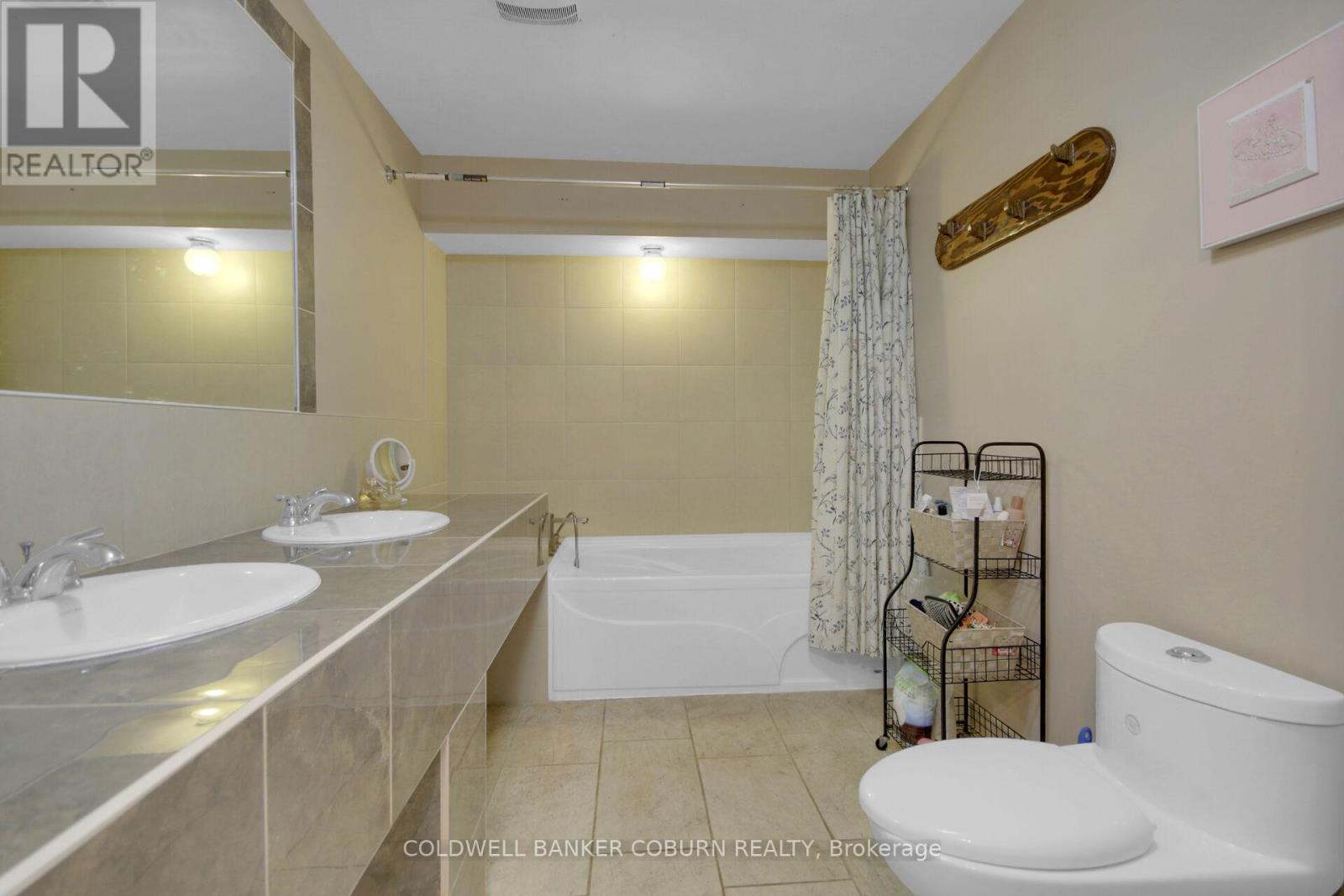 1696 Merwin Lane