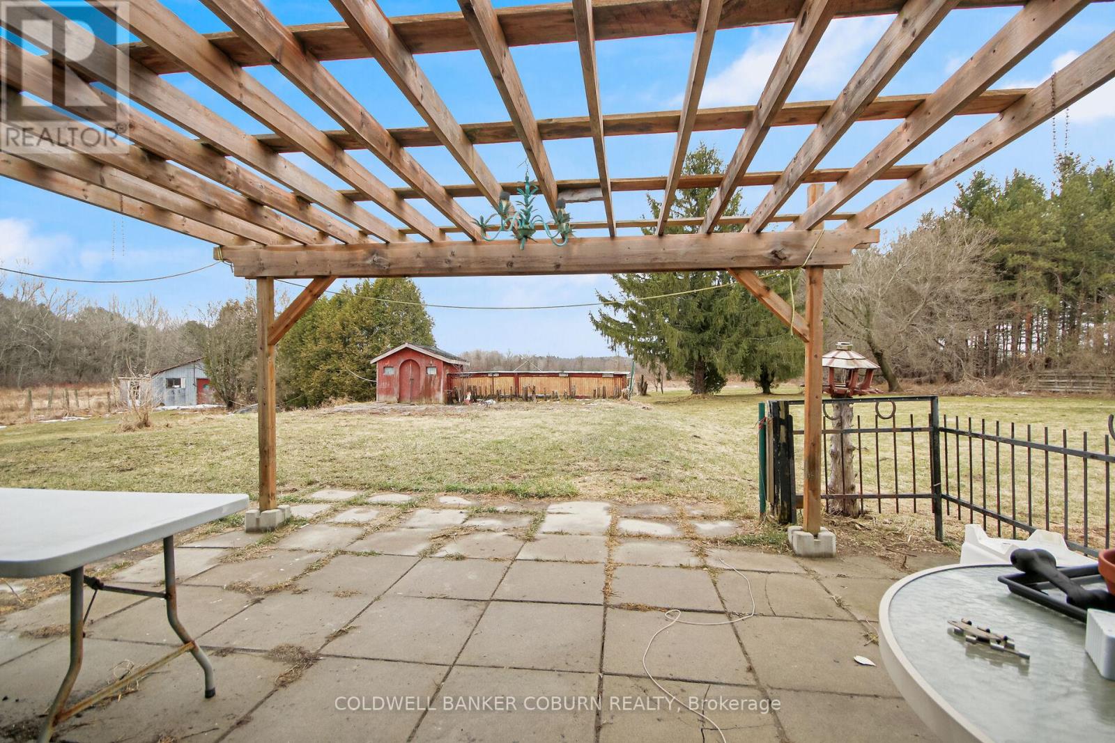 1696 Merwin Lane