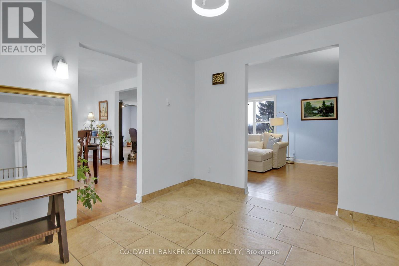 1696 Merwin Lane