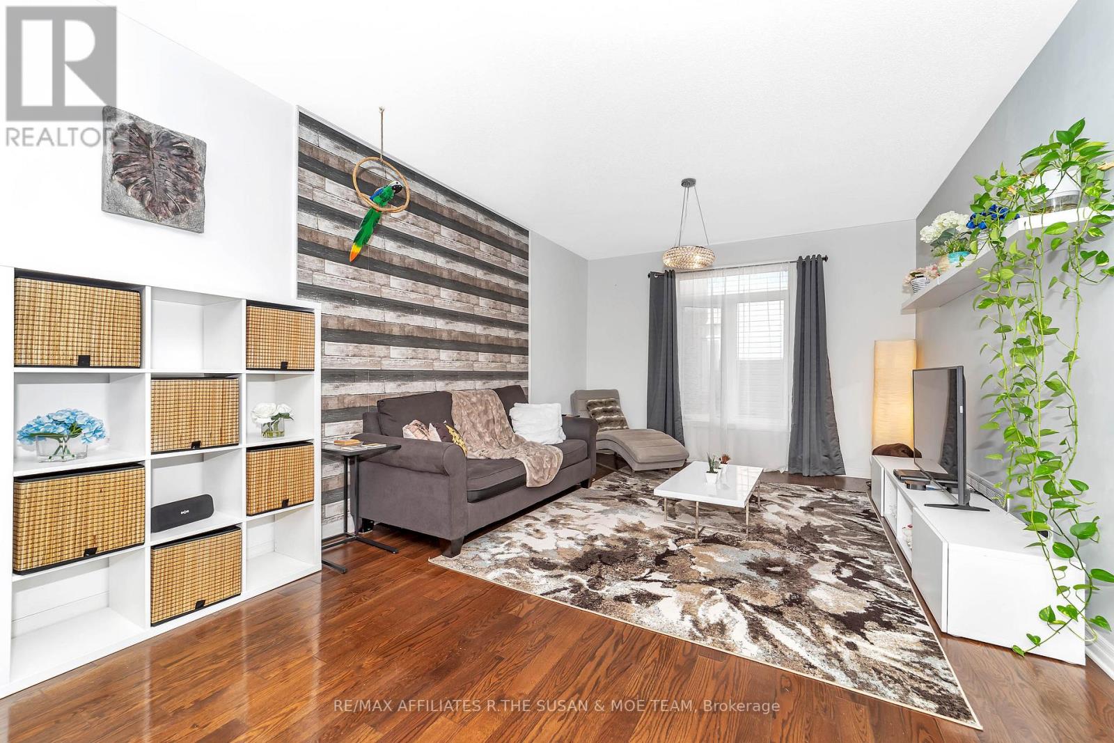 430 Golden Springs Drive