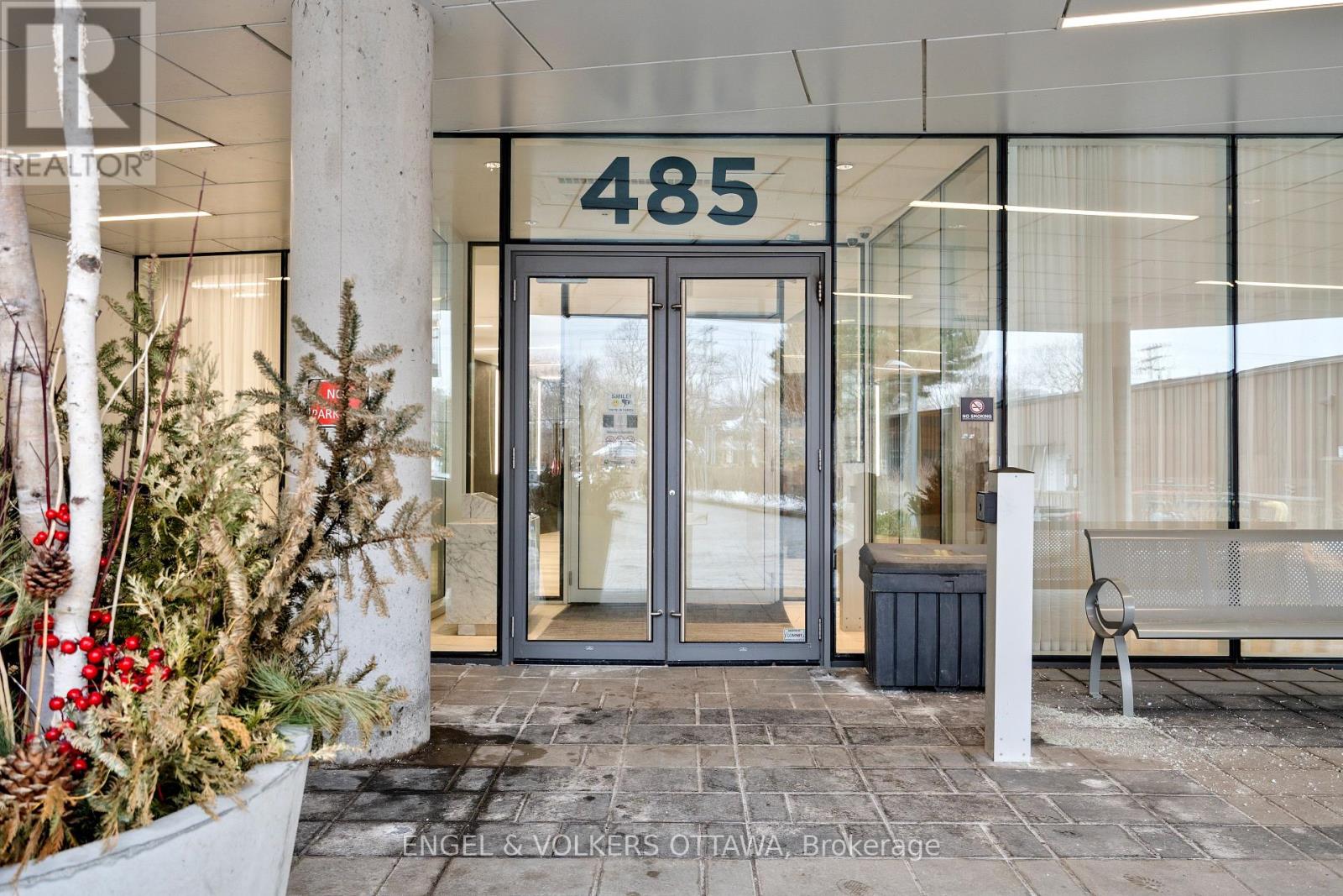 1209 - 485 Richmond Road