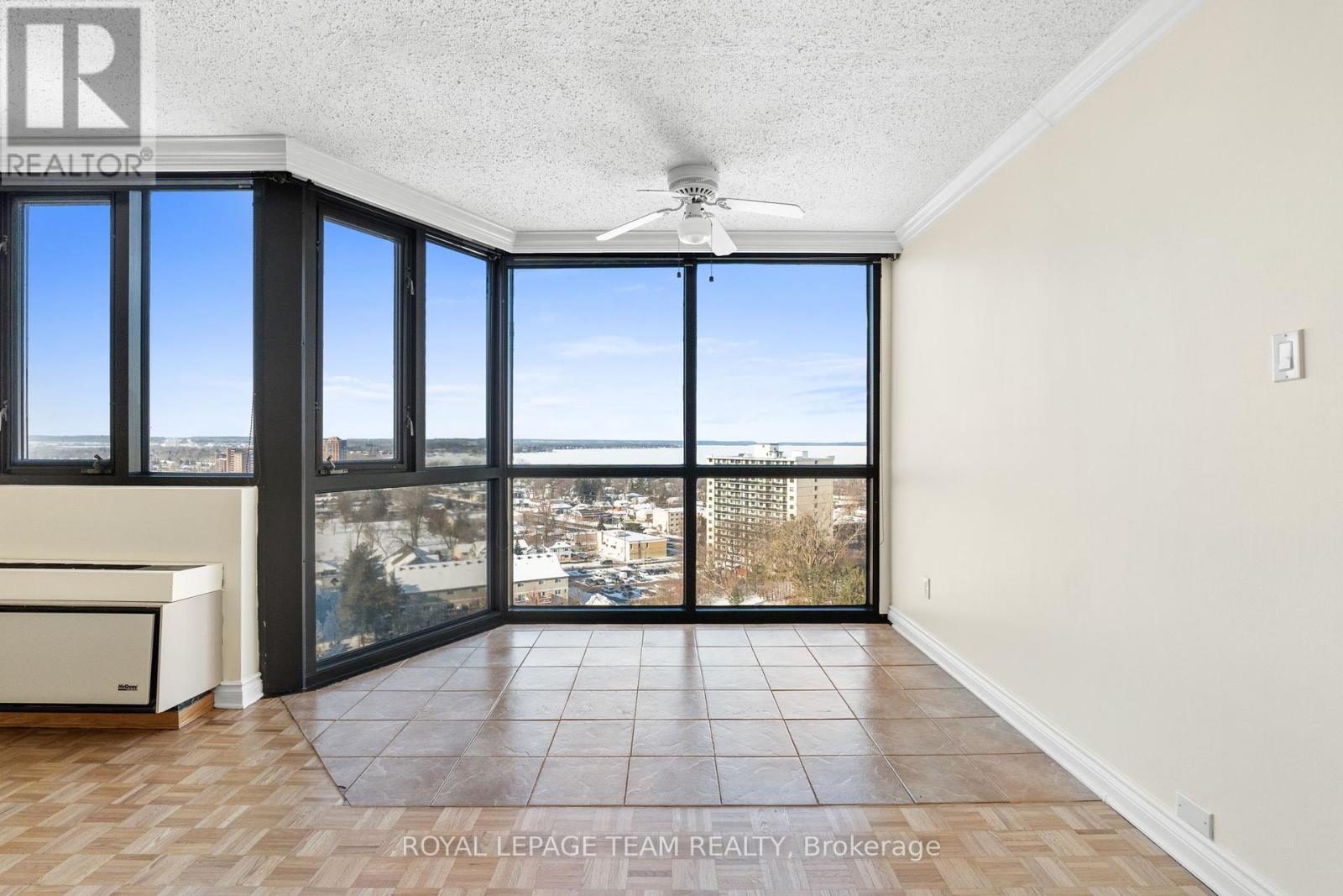 1708 - 2871 Richmond Road