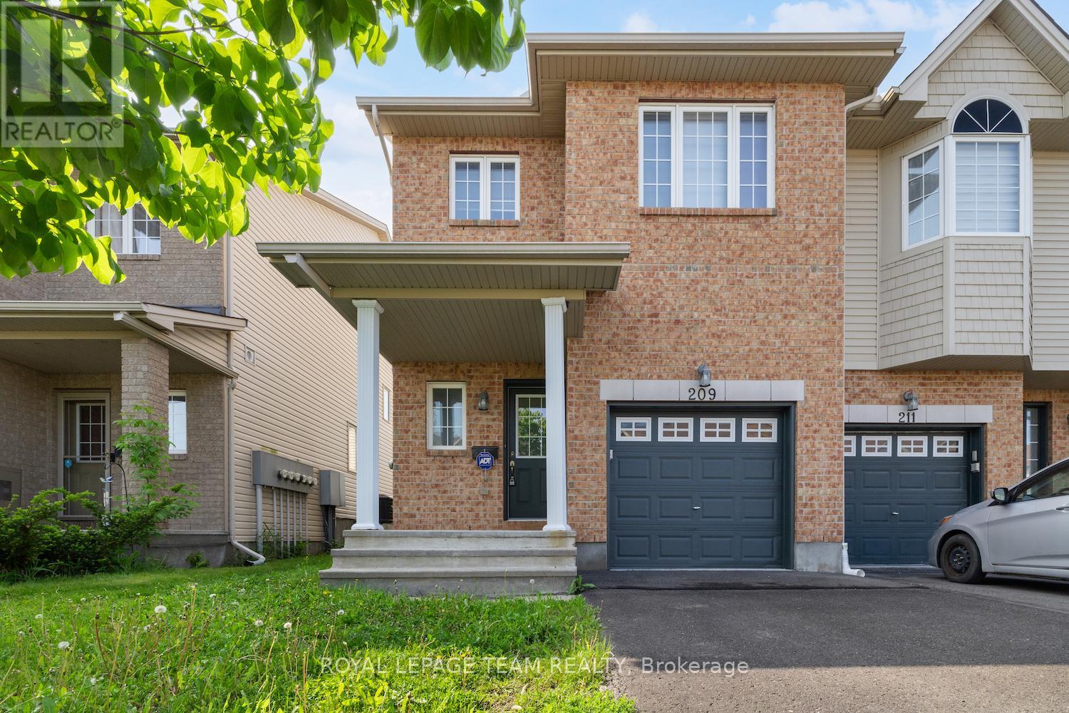 209 Macoun Circle