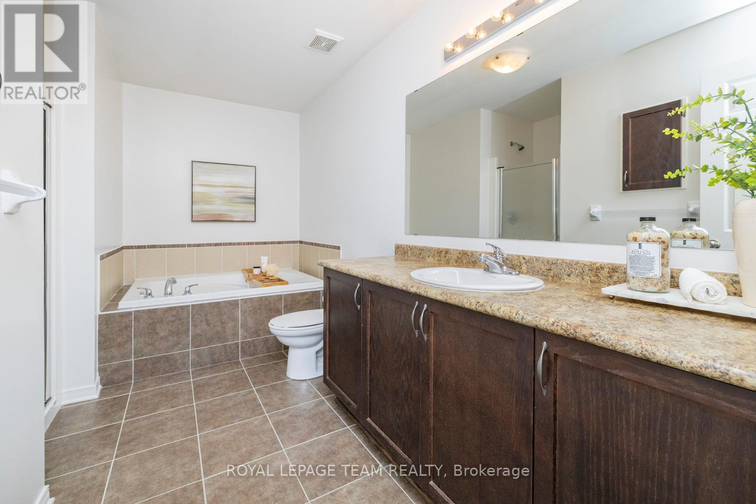 209 Macoun Circle