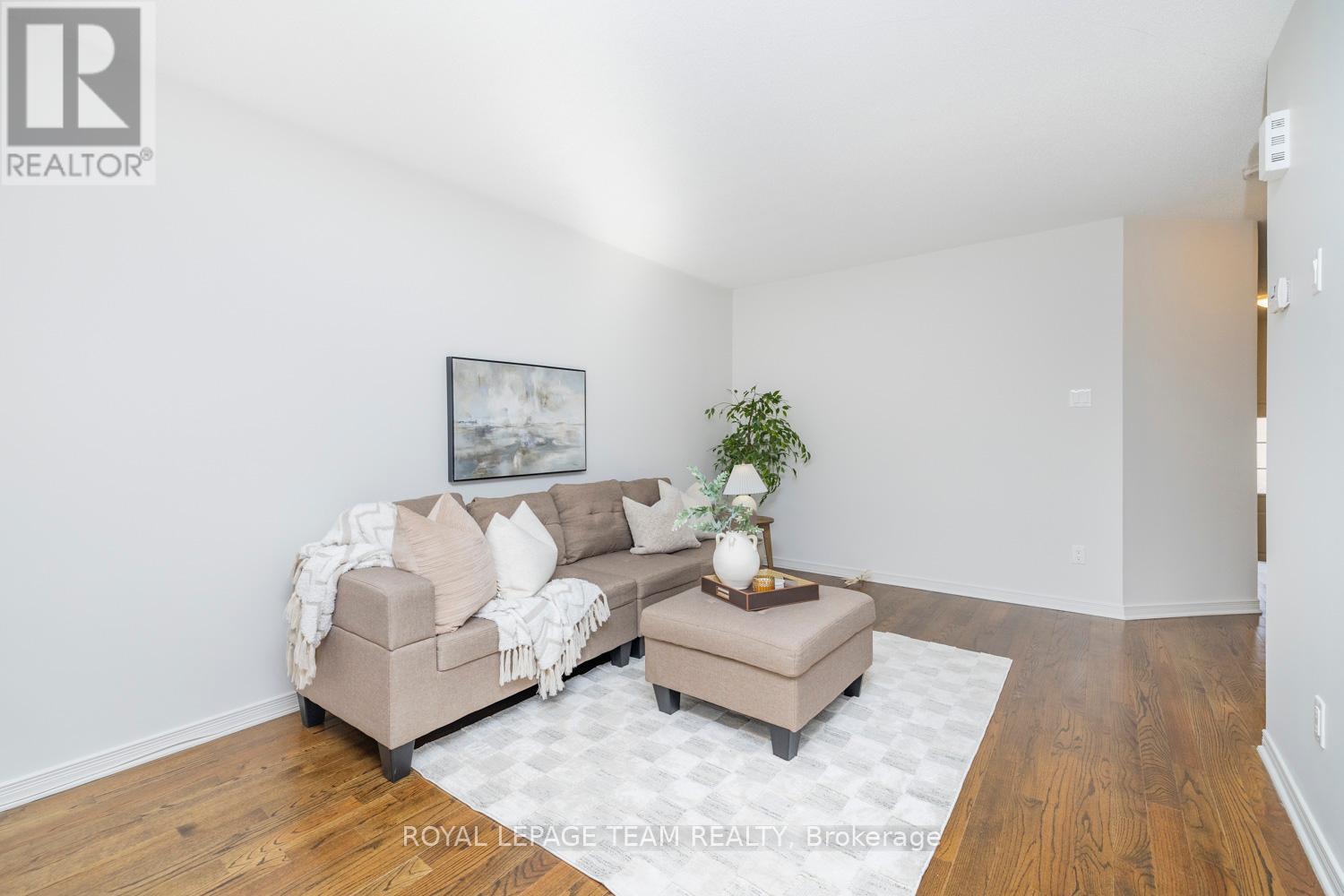 209 Macoun Circle