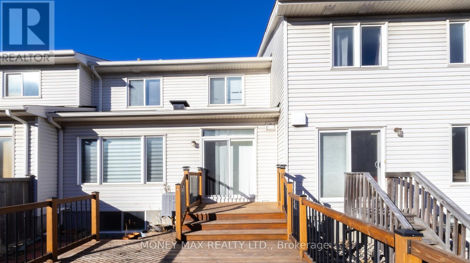 39 Chesapeake Crescent
