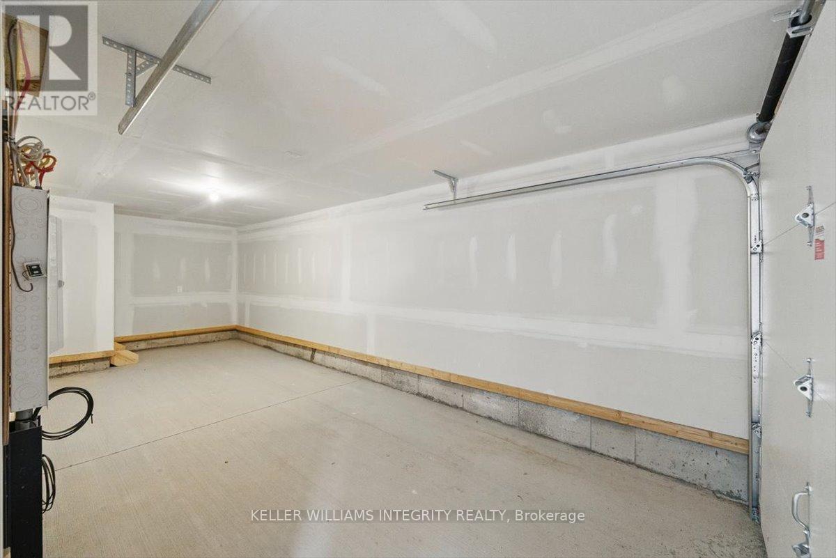 541 Lourmarin Private