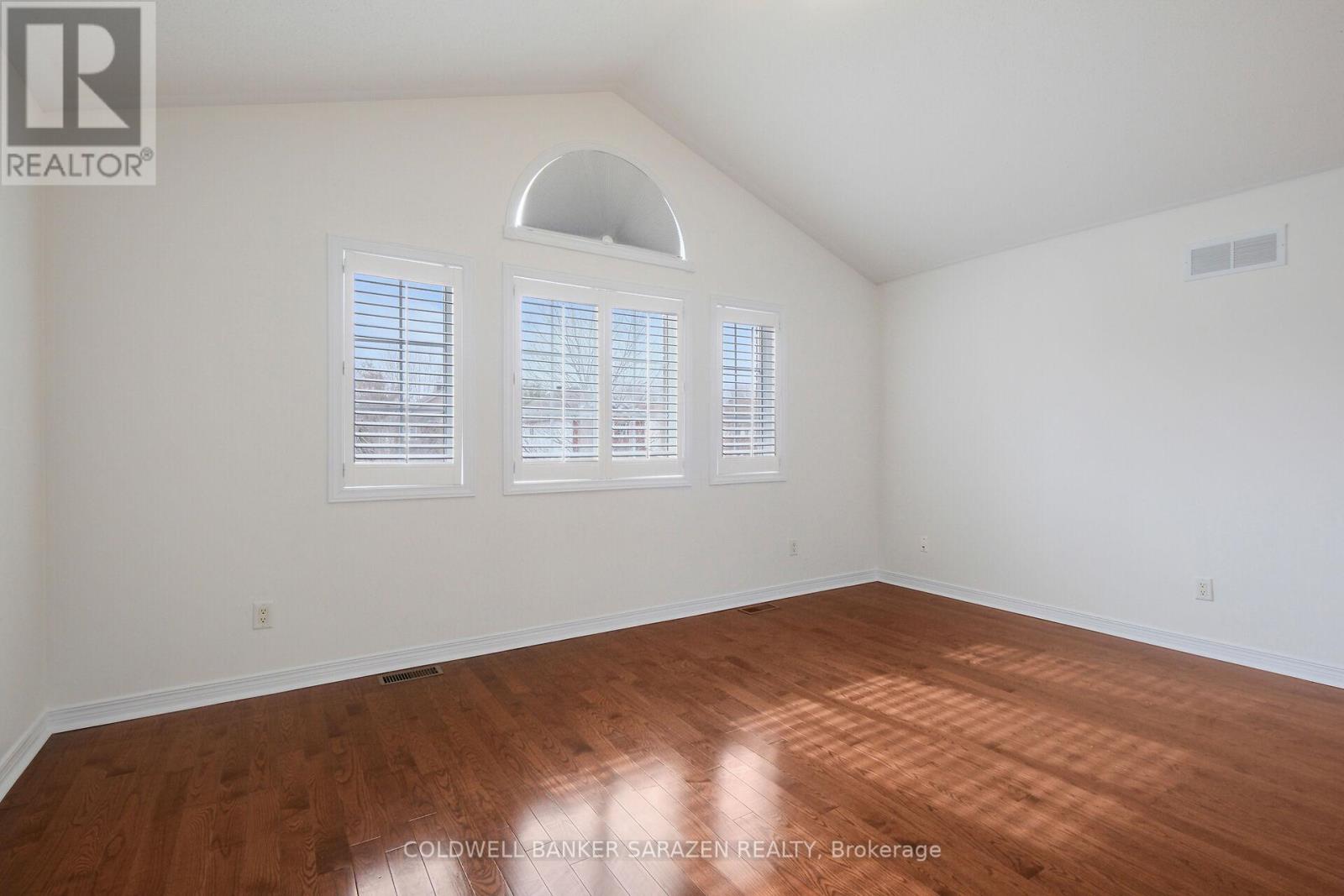 92 Borealis Crescent