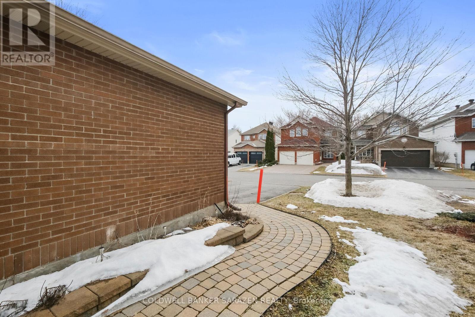 92 Borealis Crescent