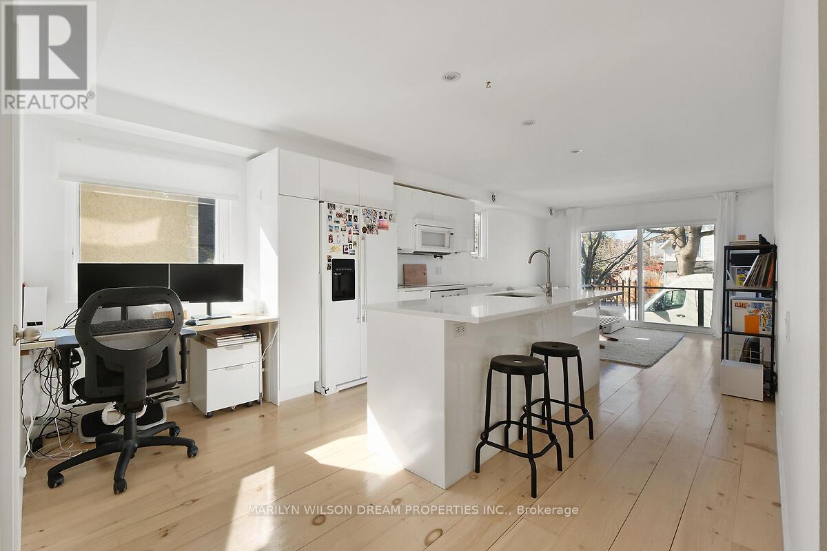67 Pinhey Street