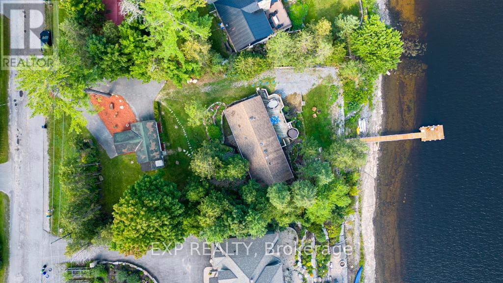3094 Barlow Crescent