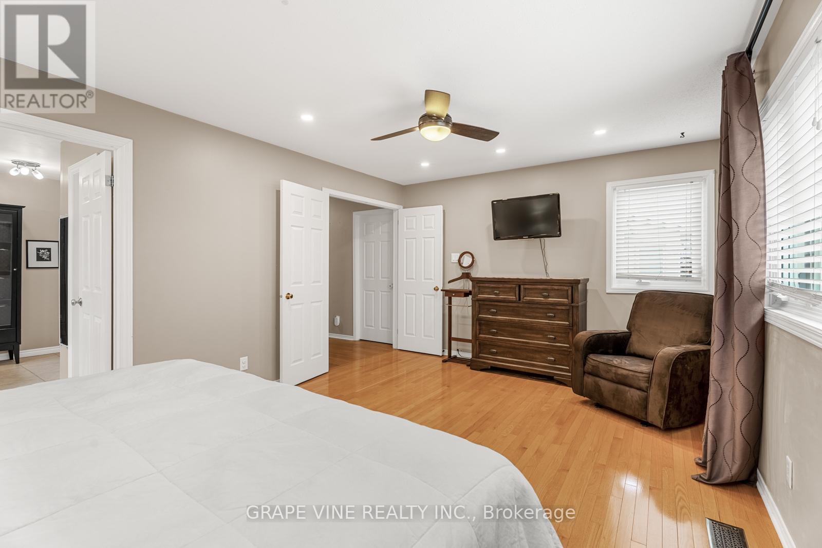1651 Westport Crescent
