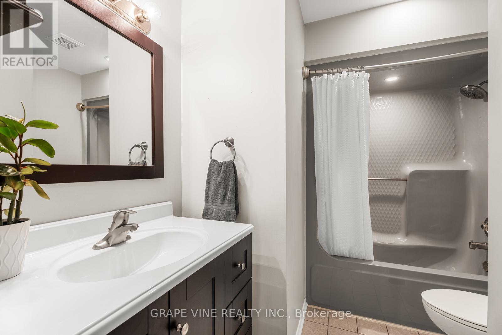 1651 Westport Crescent