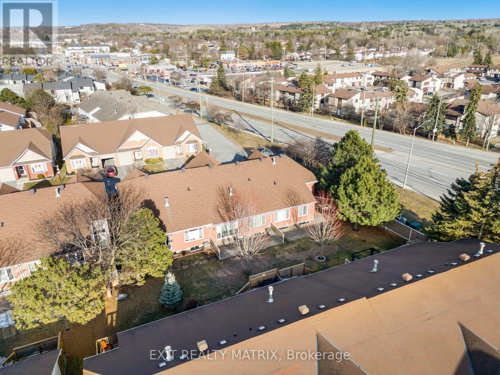 - - 1241 Foxborough Private