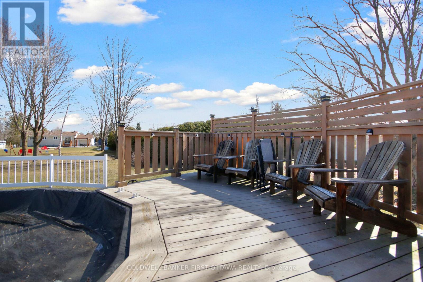 2313 Edward Kidd Crescent