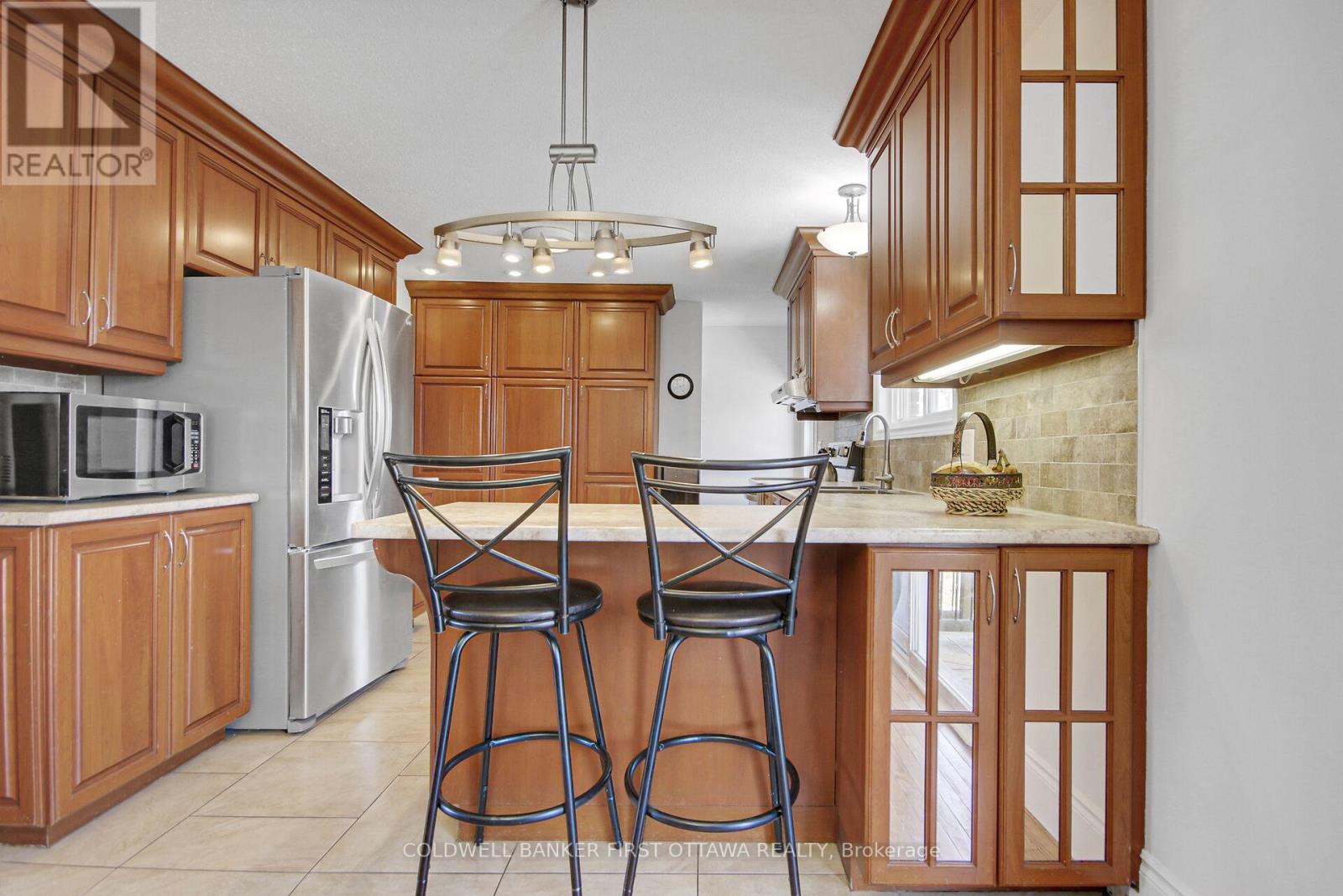 2313 Edward Kidd Crescent