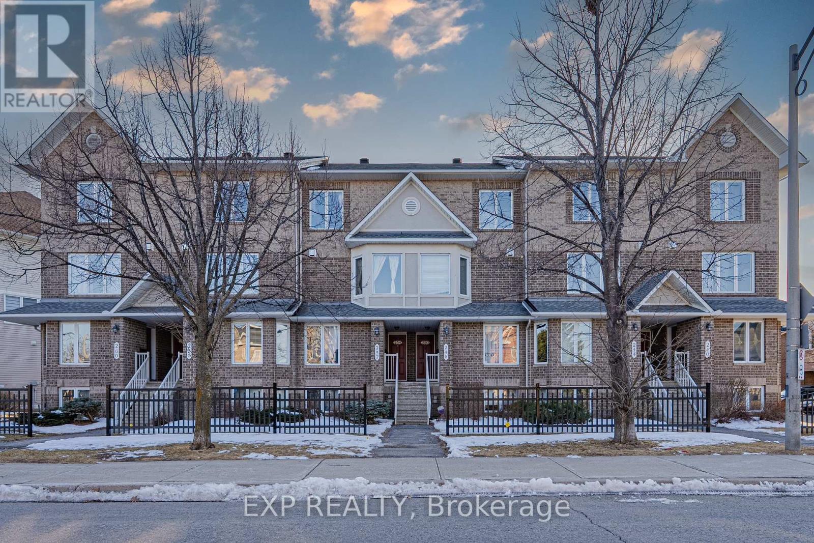 254 Cresthaven Drive