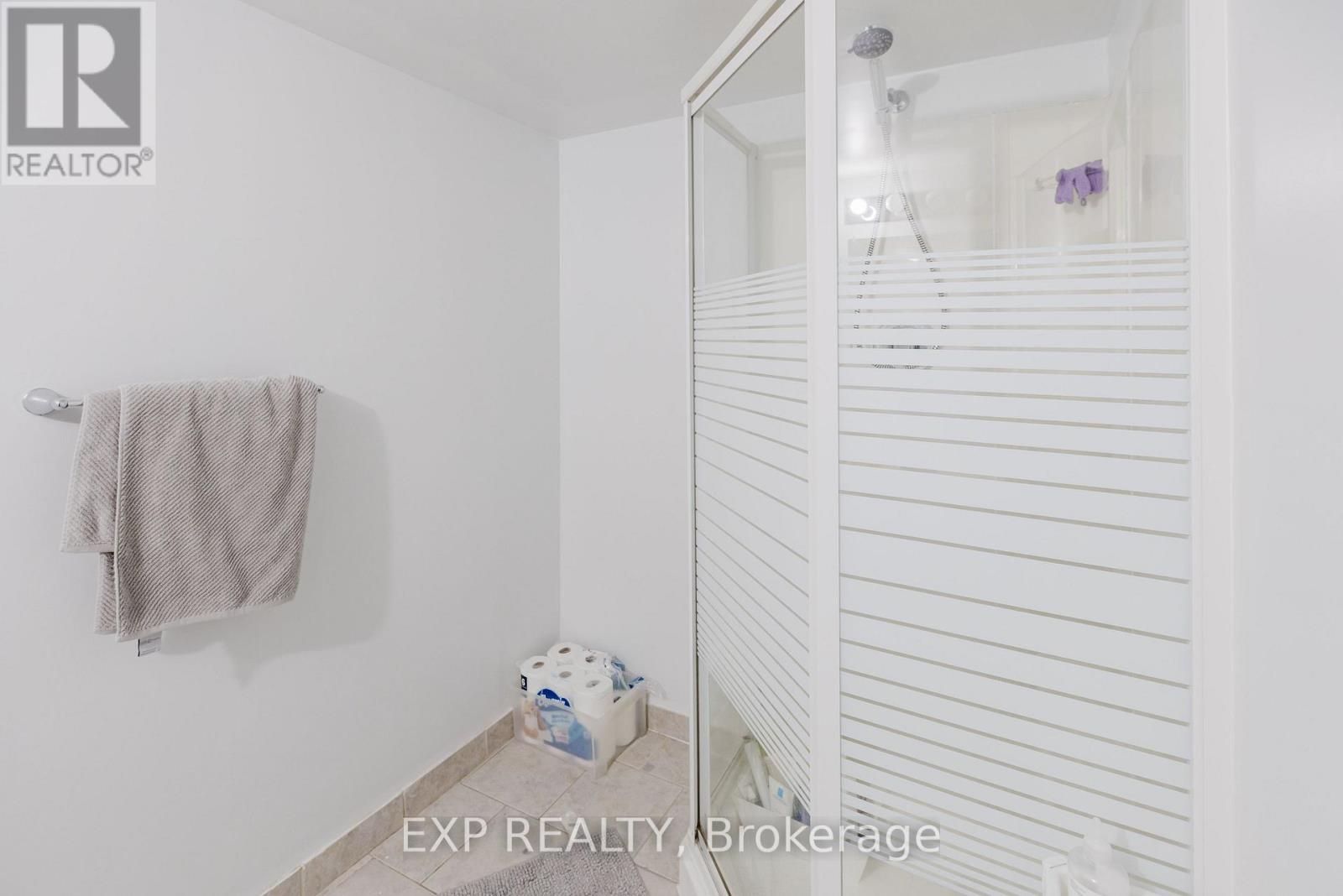 21 Ashpark Crescent