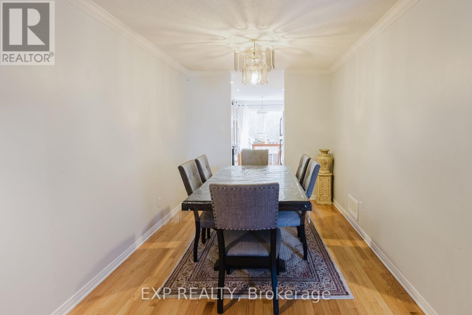 21 Ashpark Crescent